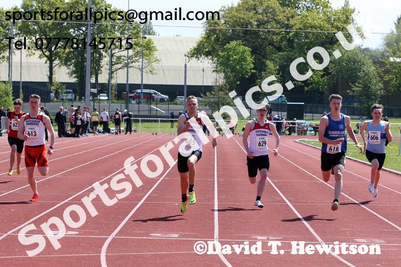 Mens under-20s 100 metres, 2019 North Eastern Track and Field Champs., Middlesbrough. Photo:  David T. Hewitson/Sports for All Pics